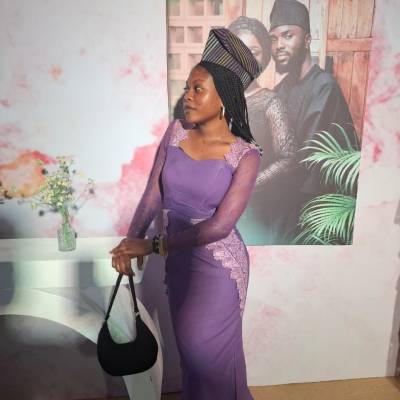 Ayoola Lisa
